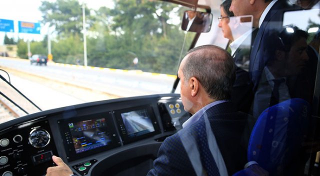 Cumhurbaşkanı Erdoğan vatman oldu