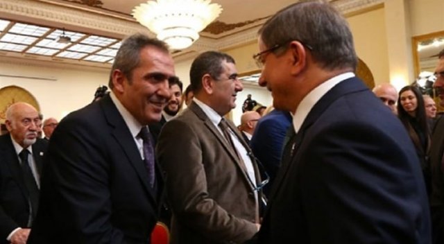 Davutoğlu'nun Ertuğrul Kürkçü'ye cevabı Yavuz Bingöl'ü mest etti