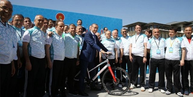 Erdoğan tanıtımını bizzat yaptı