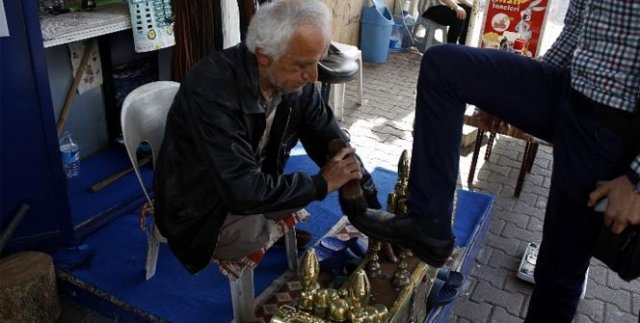 Yanlış tedavi hayatını kararttı, o pes etmedi