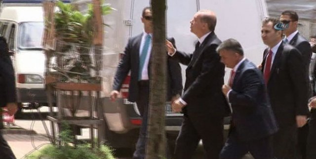 Cumhurbaşkanı Erdoğan Kuran-ı Kerim okudu