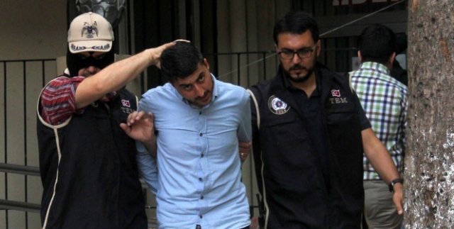 Polise ateş eden şahıs tutuklandı