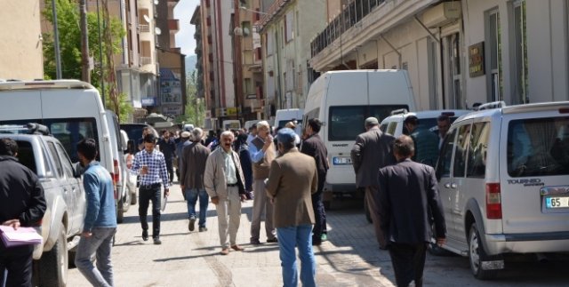 Yüksekova'da dönüşler devam ediyor