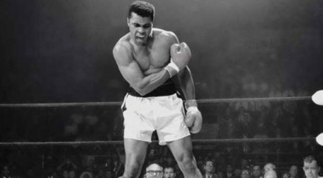 Boksu eğlenceye dönüştüren şampiyon 'Muhammed Ali'