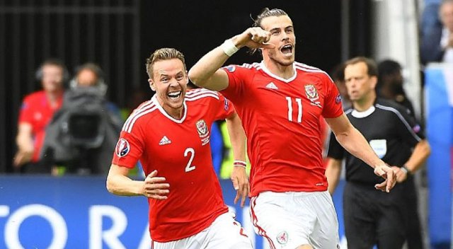 Gareth Bale'in müthiş frikik golü