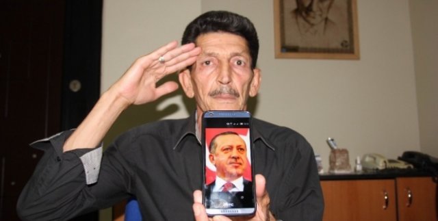 Suriyeli mülteci Erdoğan sevgisini şiire döktü