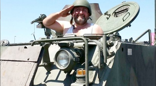 Beş dakikada tank kullanmayı öğrenen Rizeli o anları anlattı