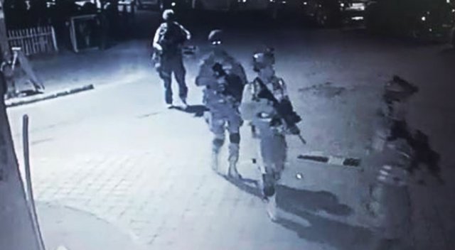 Darbeci askerler, Erdoğan'ın otelini vatandaşa sorarak bulmuş!