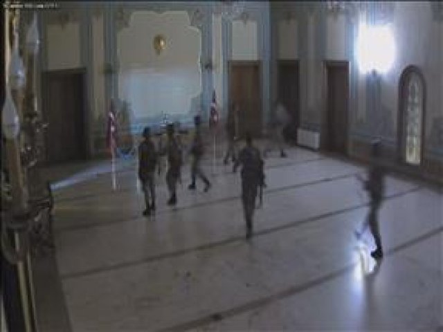 İstanbul Valiliği'nin işgali güvenlik kamerasında