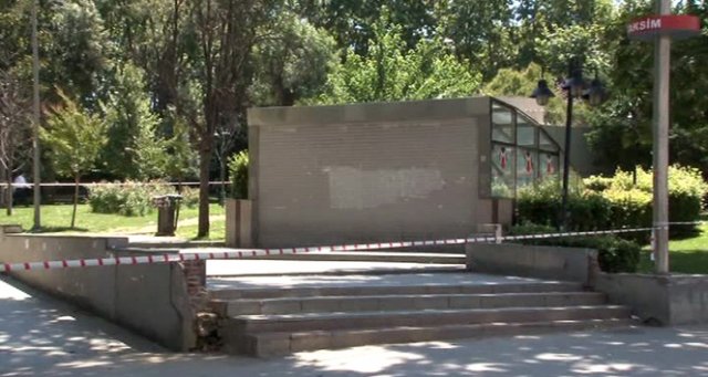 Taksim Metrosu'nda bomba paniği
