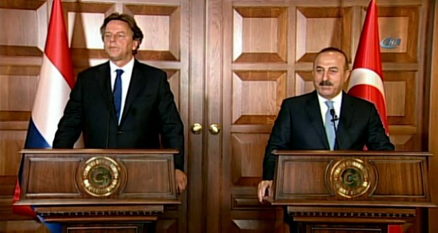 Bakan Çavuşoğlu'ndan çok sert Hollanda çıkışı