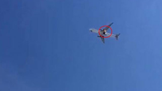 Katar uçağı acil iniş yaptı