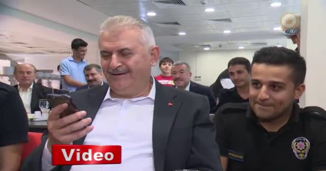 Başbakan Yıldırım, polis memuru için telefonda kız istedi
