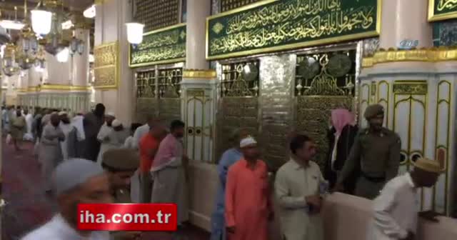 Hacılar Mescid-i Nebi’de hasret gideriyor