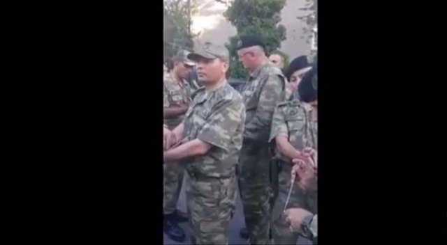 'Bizi astsubaylar tutuklamasın' diyen darbeci albay'a tokat gibi cevap