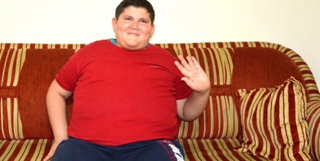 13 yaşında 122 kilo