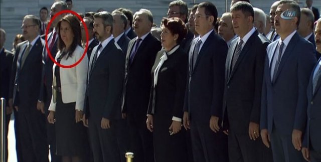 HDP'li Buldan İstiklal Marşı’nı okumadı
