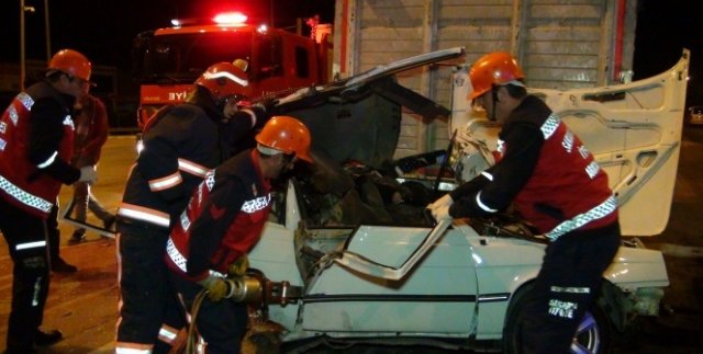 Sürücü dehşet saçtı: 3 ölü, 1 ağır yaralı