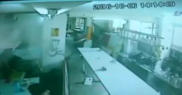 Yenibosna’daki patlama anı kamerada