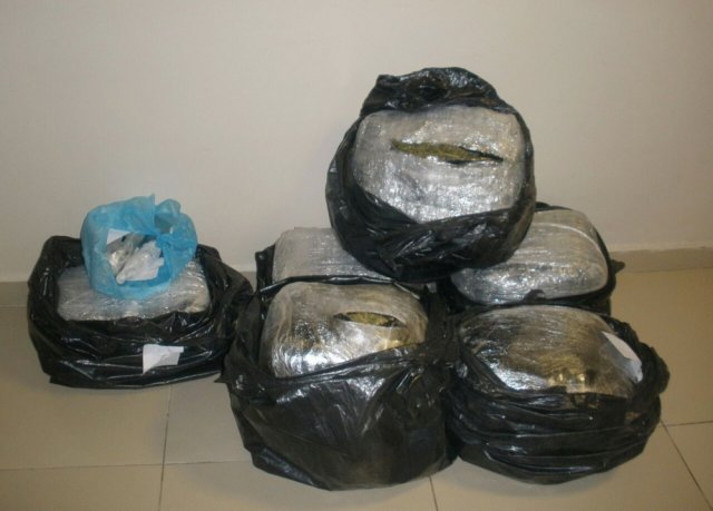 Adana’da uyuşturucu operasyonu: Tam 32 kg