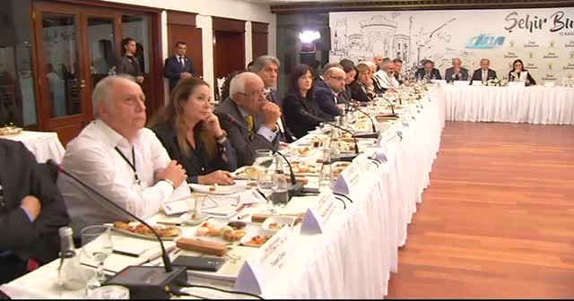 Başbakan Binali Yıldırım: 'Kendi ellerimizle şehirlerimizi mahvetmekten kurtulalım'