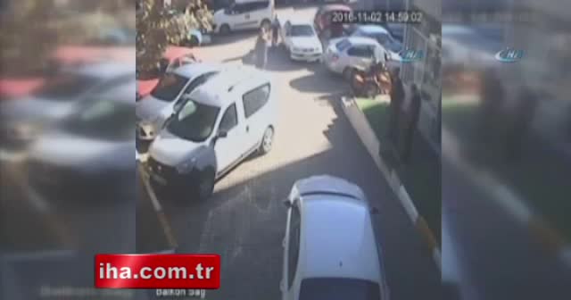 Çorum'daki deprem anları güvenlik kamerasında