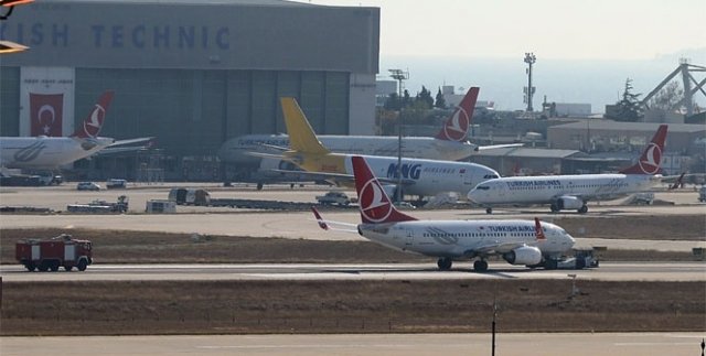 İstanbul-Diyarbakır seferini yapan uçakta bomba ihbarı