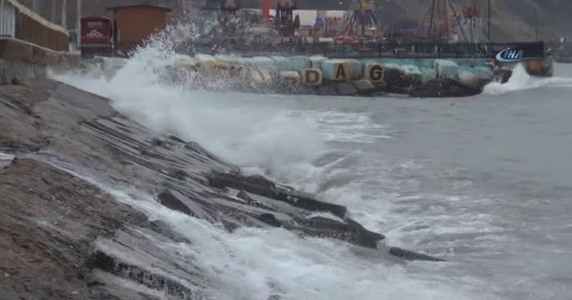 Marmara Denizi’nde poyraz etkisini sürdürüyor