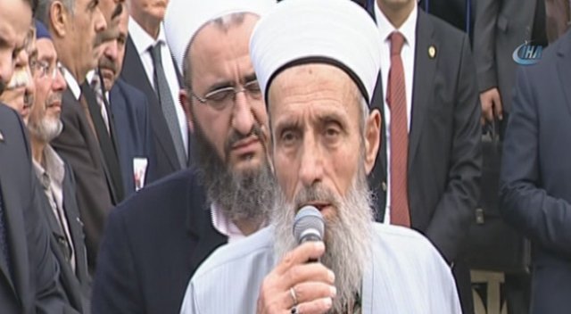 Muhammed Fatih Safitürk'ün cenaze namazını babası kıldırdı