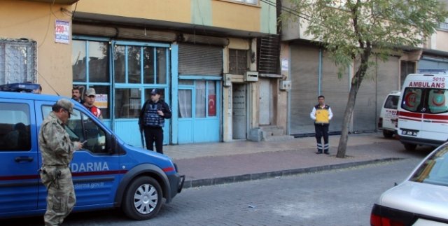 Tunceli şehidinin baba ocağına ateş düştü