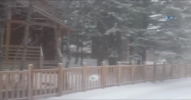 Uludağ yeniden beyaz gelinliğini giydi