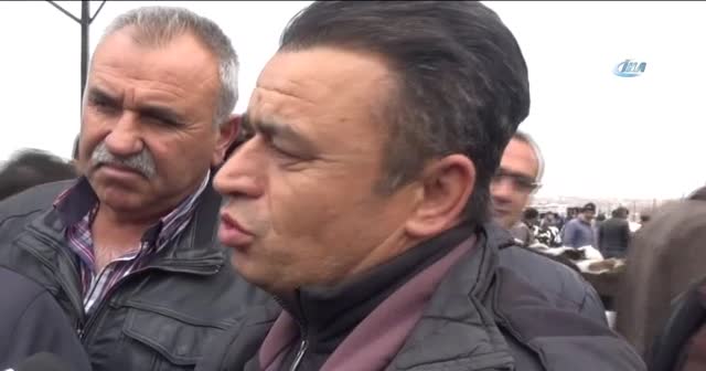 Üreticiler dolarları önce çiğnedi sonra ateşe verdi