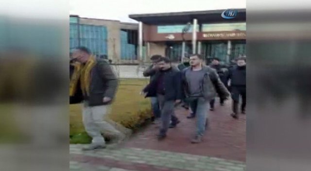Van Büyükşehir Belediyesi'ne operasyon!