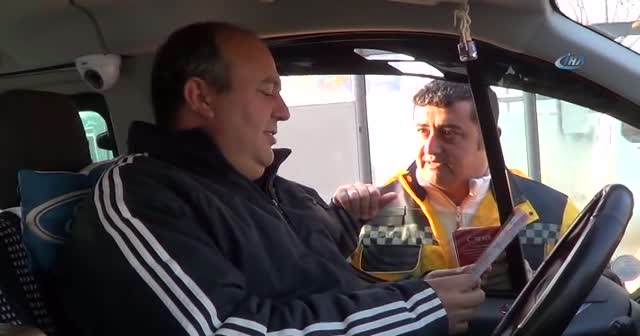 112 personellerinden sürücülere uyarı