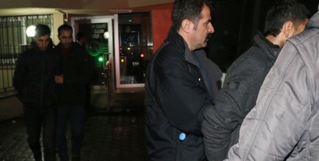 Adana’da 3 PKK yandaşı tutuklandı