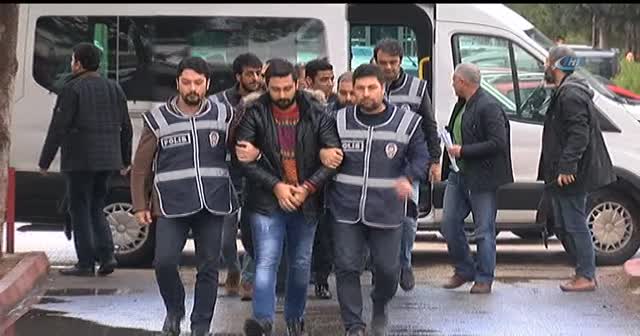 Adana'da boksöre saldıran zanlılar adliyeye sevk edildi