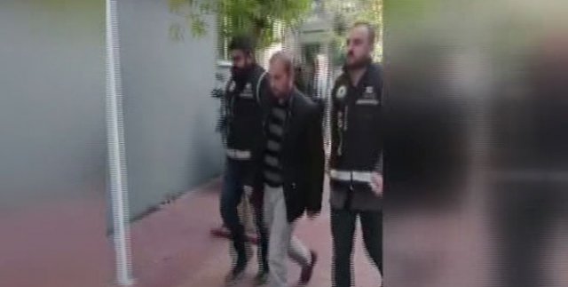Adil Öksüz'ün yeğeni yurt dışına kaçarken İzmir'de yakalandı
