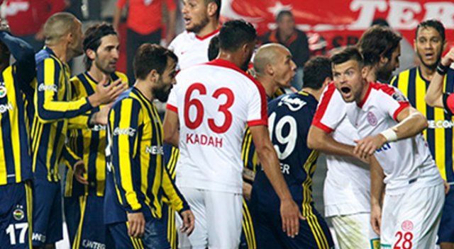 Antalyaspor Fenerbahçe maçı foto özet