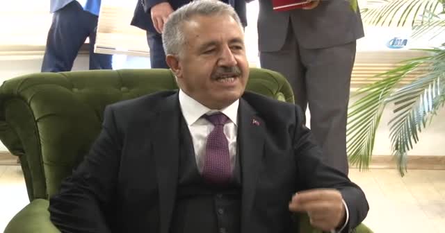 Bakan Arslan’dan millete teşekkür