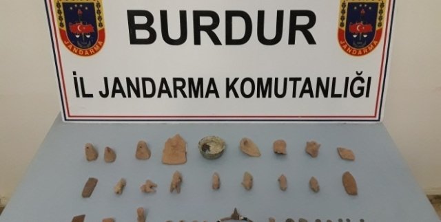 Burdur’da tarihi eser operasyonu