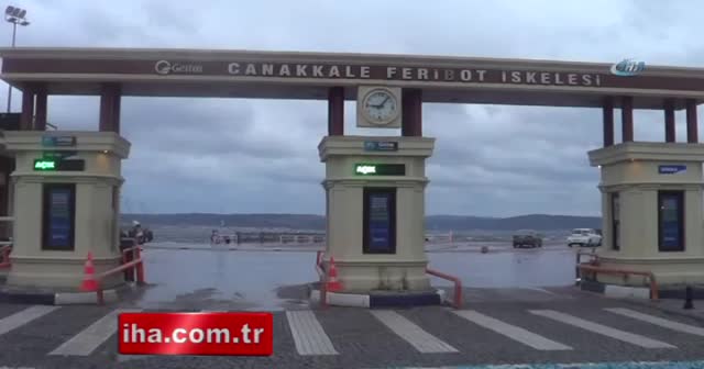 Çanakkale Boğazı'nda fırtına