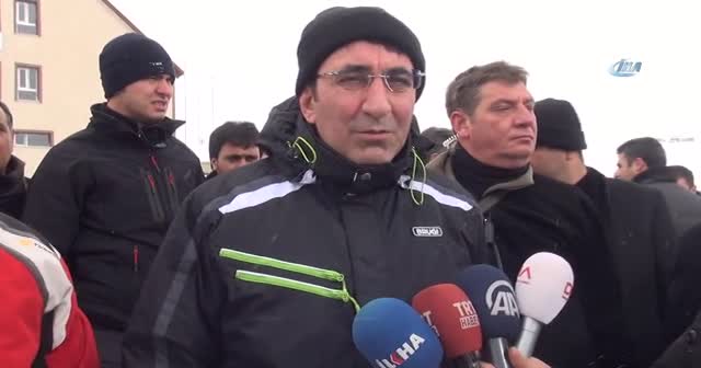 Cevdet Yılmaz, kayak tesislerinde önce kaydı sonra vatandaşları davet etti