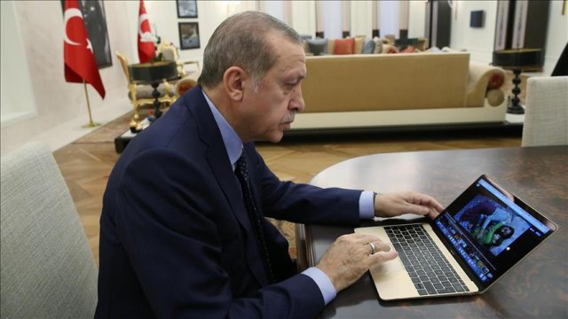 Cumhurbaşkanı Erdoğan, AA'nın 'Yılın Fotoğrafları' oylamasına katıldı