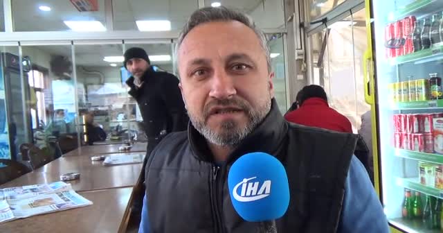 Dolarını bozdurana, çayı bedava veriyorlar