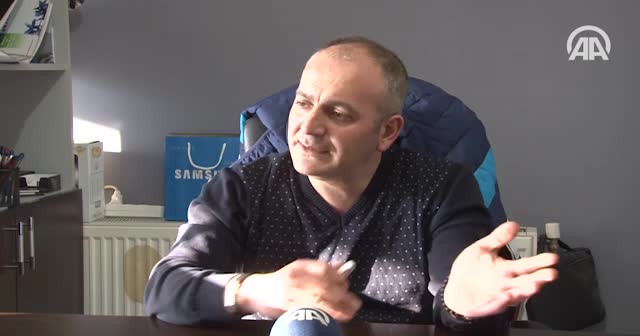 Haleplilere yardım için aracını sattı