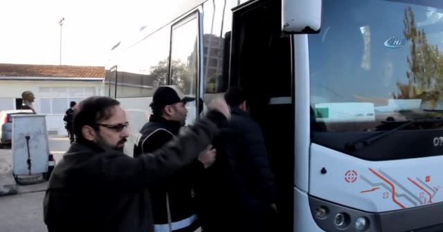 Hatay’da FETÖ operasyonu: 15 polis tutuklandı