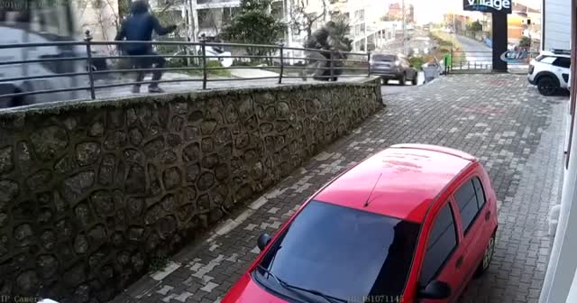 Kazadan kıl payı kurtuldular... İşte o anlar...