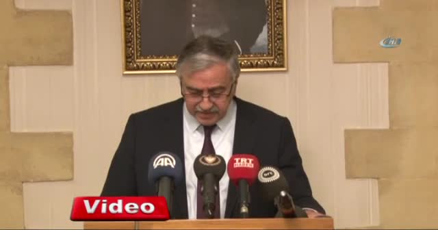 Kıbrıslı Liderler dün gece ara bölgede görüştü