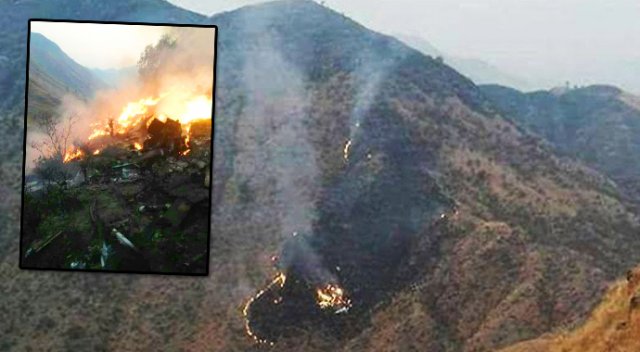 Pakistan'da yolcu uçağı düştü