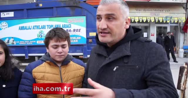 Pet şişe toplayıp hayvan barınağı yaptırdılar